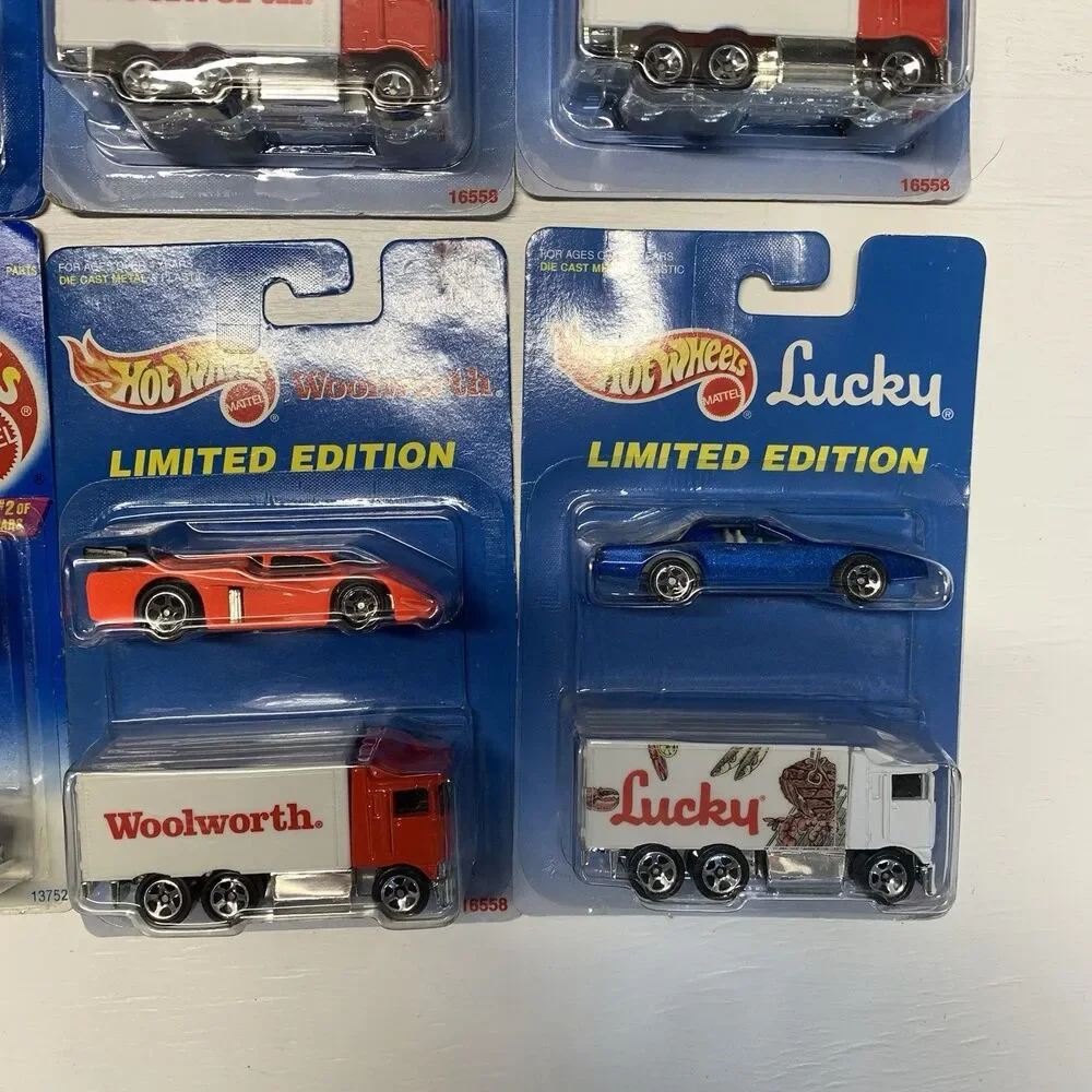Hot Wheels Vintage 2-pack 90 year anniversary Ride Aid, Woolworth, Lucky Zender